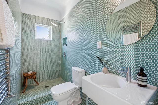 160 Richland Avenue, San Francisco, CA 94110
