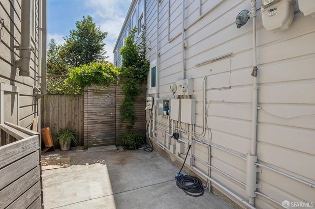 160 Richland Avenue, San Francisco, CA 94110