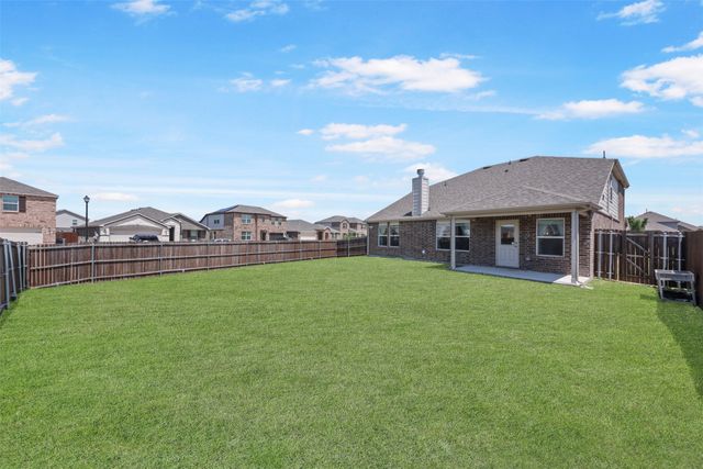 1015 Voca Drive, Forney, TX 75126