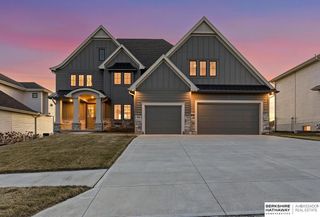 4222 S 218th Avenue, Elkhorn, NE 68022