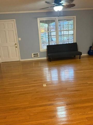 4073 W. Oak Lane, Douglasville, GA 30134