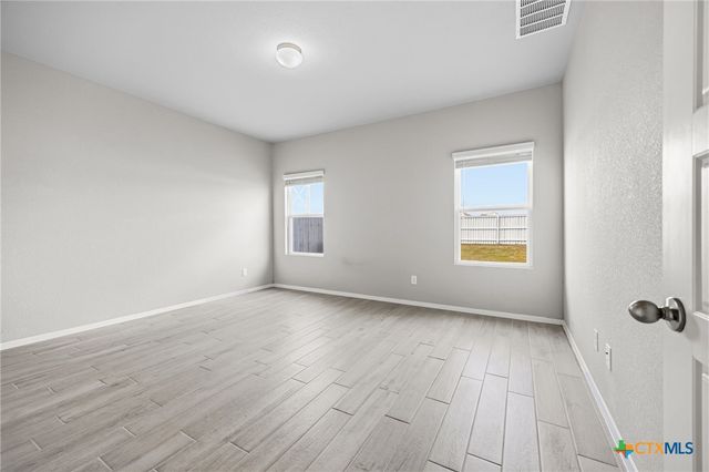 251 Chesterfield Drive, Kyle, TX 78640