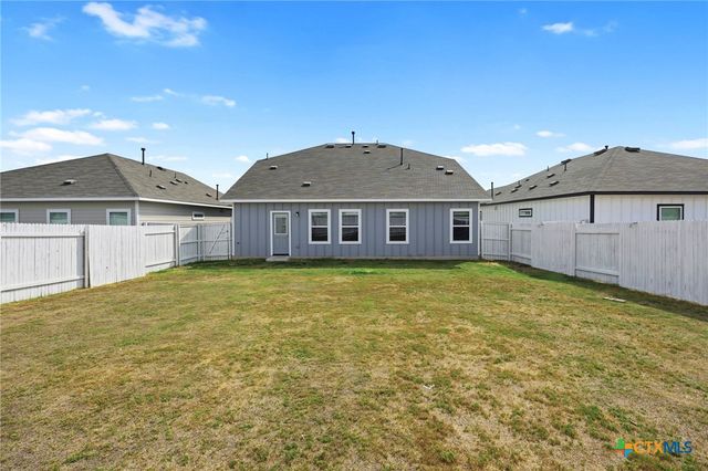 251 Chesterfield Drive, Kyle, TX 78640