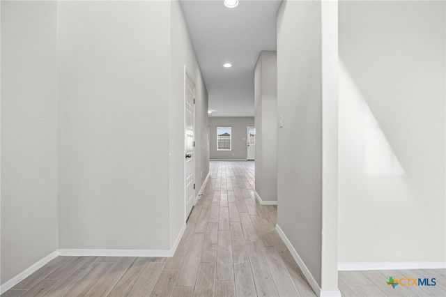 251 Chesterfield Drive, Kyle, TX 78640