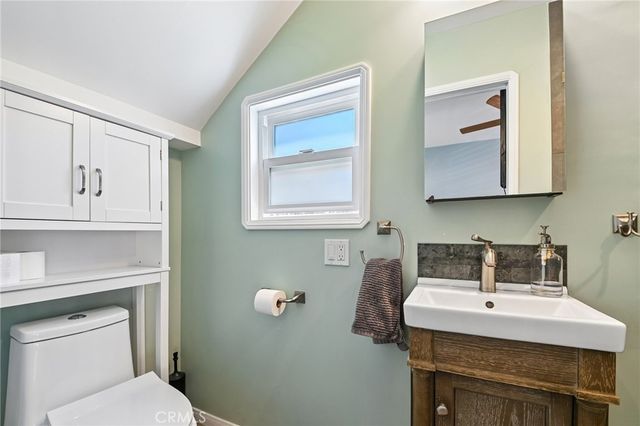 6320 W 85th Street, Los Angeles, CA 90045