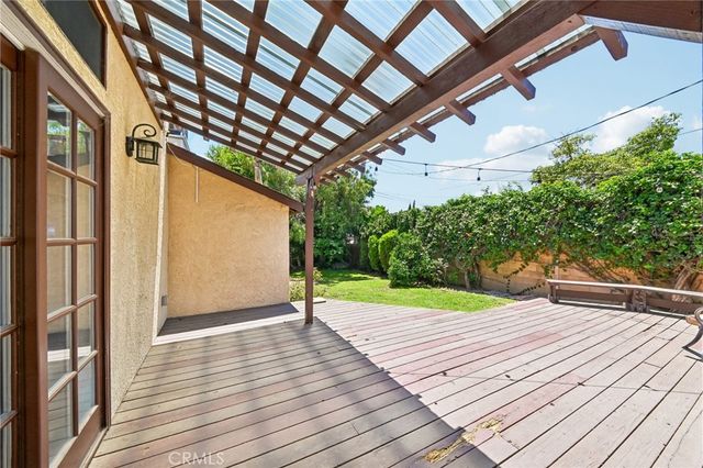 6320 W 85th Street, Los Angeles, CA 90045