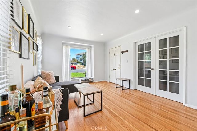 6320 W 85th Street, Los Angeles, CA 90045