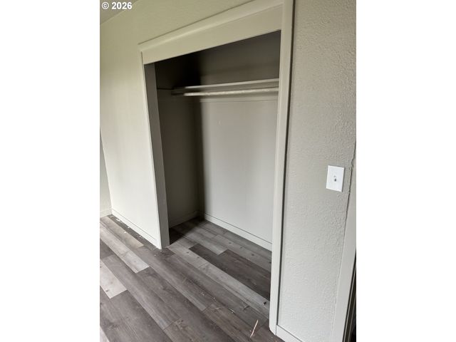 3820 DOVE Ln, Eugene, OR 97402