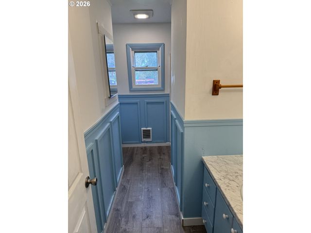 3820 DOVE Ln, Eugene, OR 97402