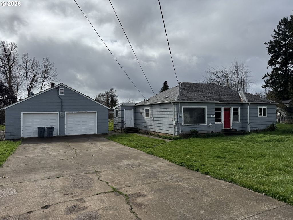 3820 DOVE Ln, Eugene, OR 97402