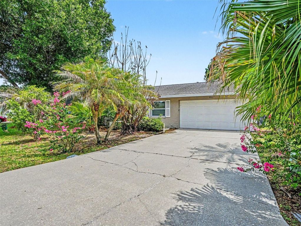 406 LAKE DAISY DRIVE, Winter Haven, FL 33884