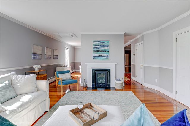 32 Catherine Street B, Newport, RI 02840