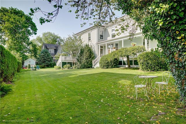 32 Catherine Street B, Newport, RI 02840