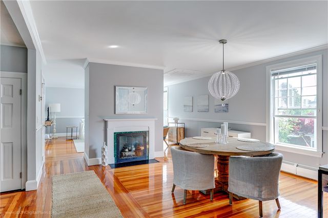 32 Catherine Street B, Newport, RI 02840