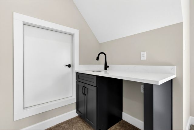 413 Sheas Way, Clarksville, TN 37043