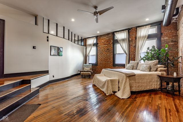 647 E 11th Street 4, Indianapolis, IN 46202