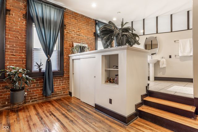 647 E 11th Street 4, Indianapolis, IN 46202