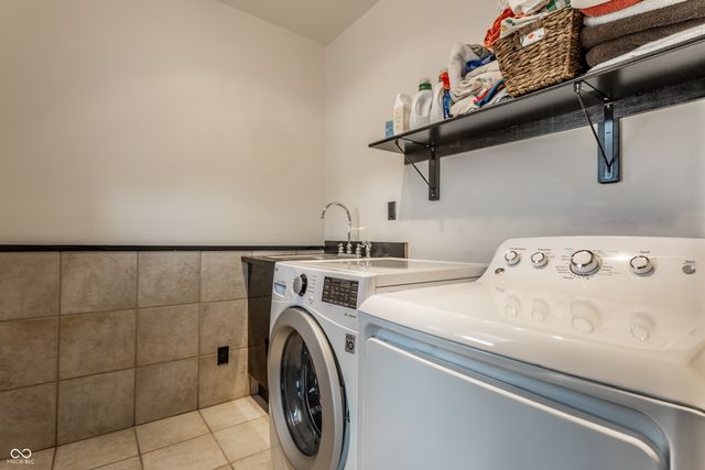 647 E 11th Street 4, Indianapolis, IN 46202