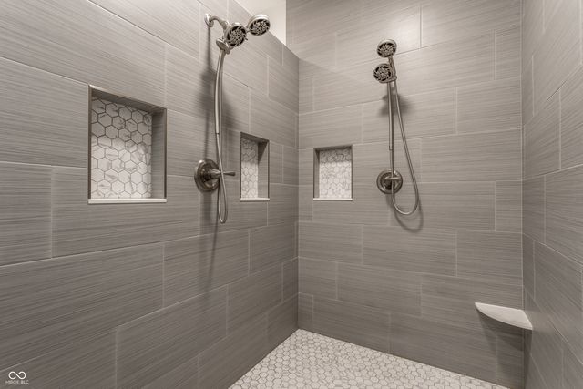 647 E 11th Street 4, Indianapolis, IN 46202