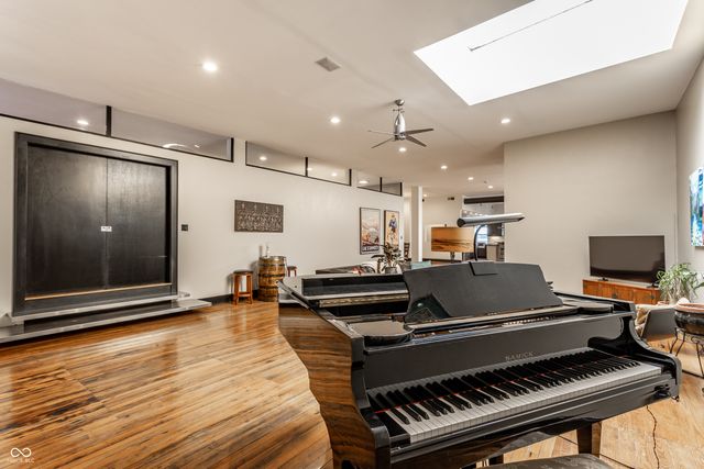 647 E 11th Street 4, Indianapolis, IN 46202