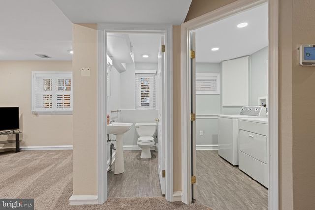 302 GOVERNORS DR, Wallingford, PA 19086