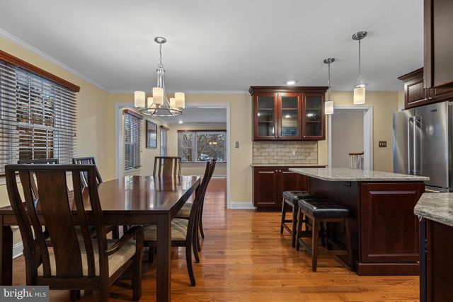 302 GOVERNORS DR, Wallingford, PA 19086