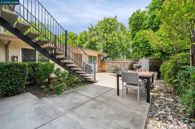 1591 3rd Ave, Walnut Creek, CA 94597