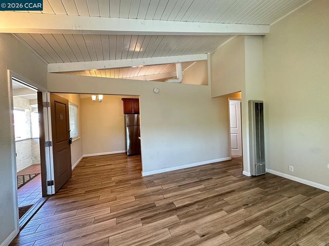 1591 3rd Ave, Walnut Creek, CA 94597