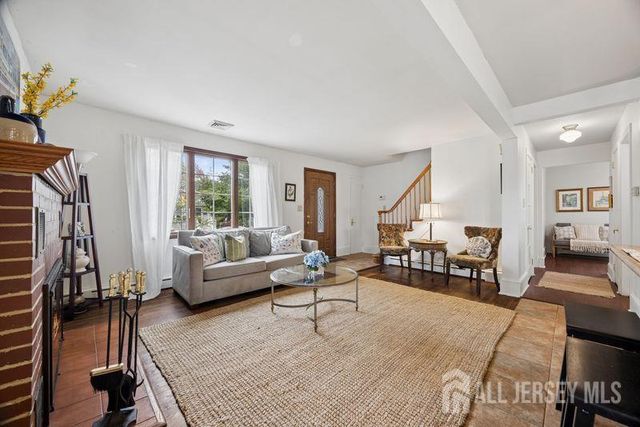 190 Parker Street, Sayreville, NJ 08879