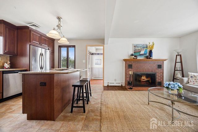 190 Parker Street, Sayreville, NJ 08879