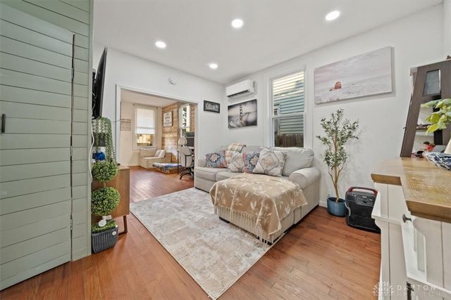 319 Moore Street, Middletown, OH 45044