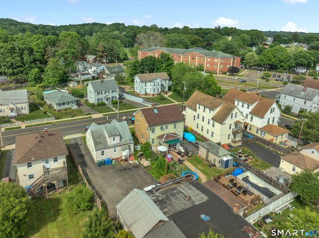 128 Church Street, Hamden, CT 06514