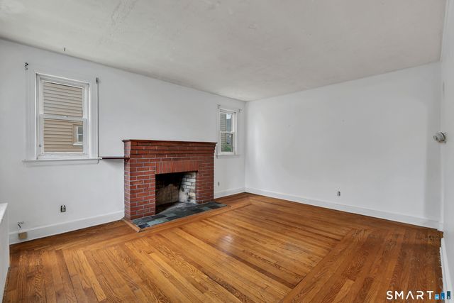 128 Church Street, Hamden, CT 06514