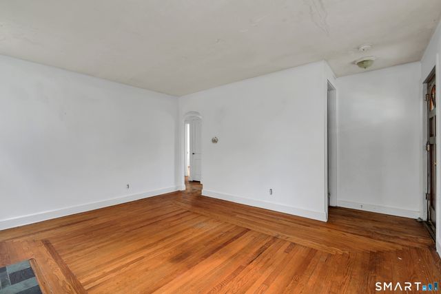 128 Church Street, Hamden, CT 06514