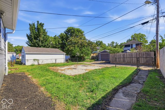 25 N Catherwood Avenue, Indianapolis, IN 46219
