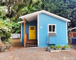 1645 S 272nd Street #11, Federal Way, WA 98003