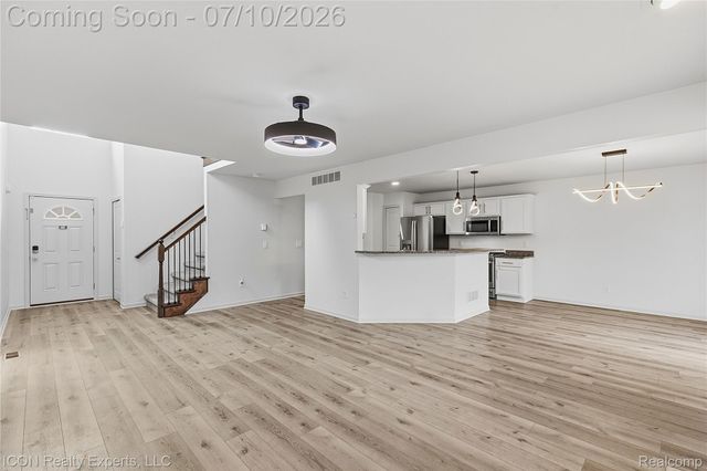 6650 Chandler Drive, Van Buren Charter Township, MI 48111
