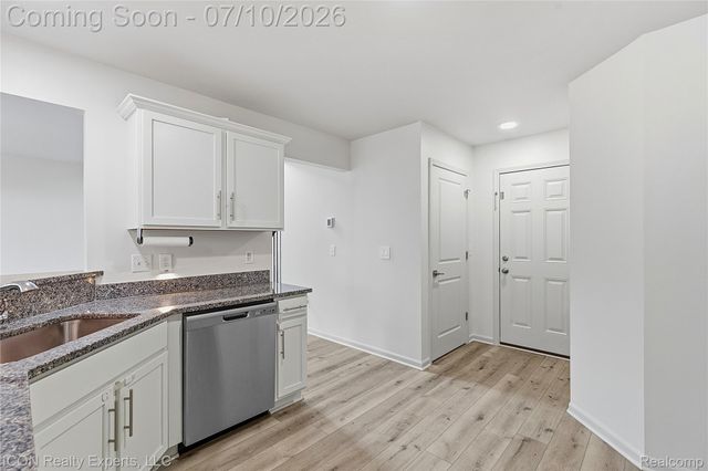 6650 Chandler Drive, Van Buren Charter Township, MI 48111