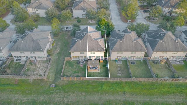 267 Bloomhill Place, Magnolia, TX 77354