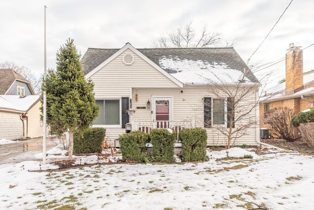 1005 S Wisner Street, Jackson City, MI 49203