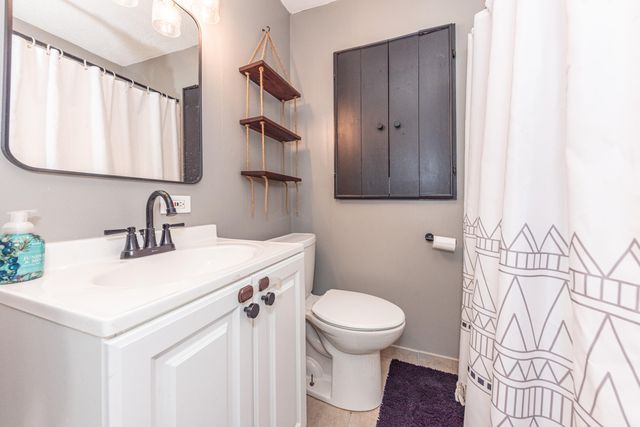 1005 S Wisner Street, Jackson City, MI 49203