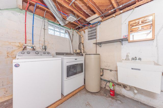 1005 S Wisner Street, Jackson City, MI 49203