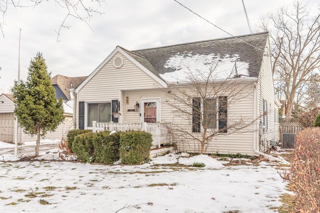 1005 S Wisner Street, Jackson City, MI 49203