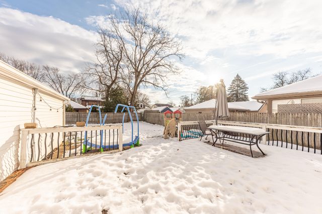 1005 S Wisner Street, Jackson City, MI 49203