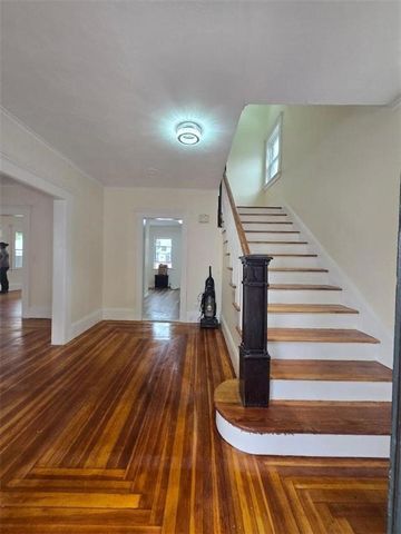 236 Lowell Avenue, Providence, RI 02909