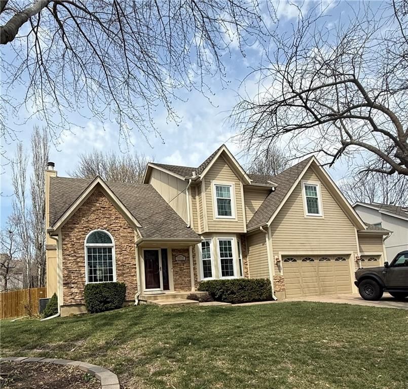 15716 W 138th Terrace, Olathe, KS 66062