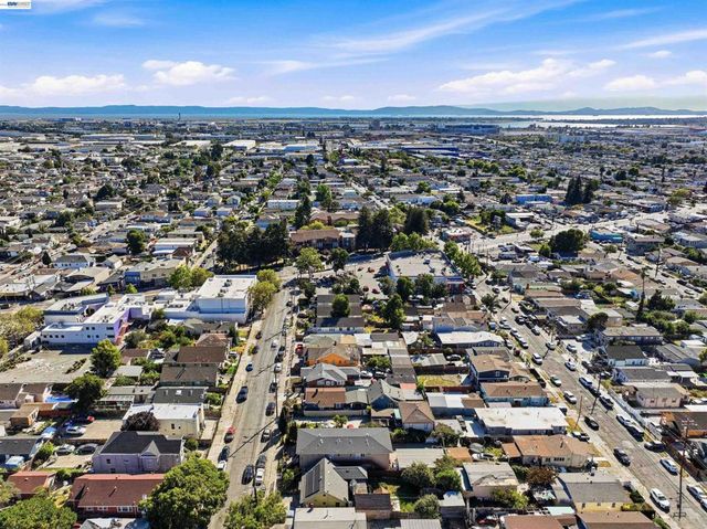 1473 82nd Ave, Oakland, CA 94621