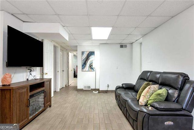 4362 Long Pines Court, Tucker, GA 30084