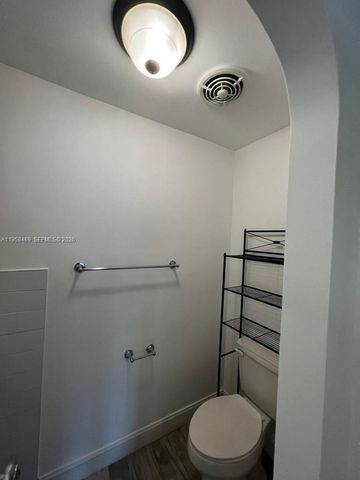 4201 Glenmoor Dr 4201, West Palm Beach, FL 33409