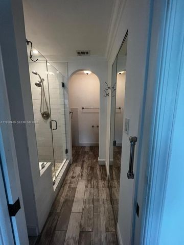 4201 Glenmoor Dr 4201, West Palm Beach, FL 33409